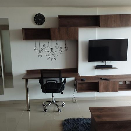 Riohacha III Apartamento Comodo Y Seguro Perfectos Para Trabajar O Vacacionar Con Balcon Frente Al Malecon Luaran gambar